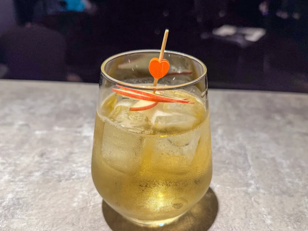 牛頓蘋果-火山口-bar